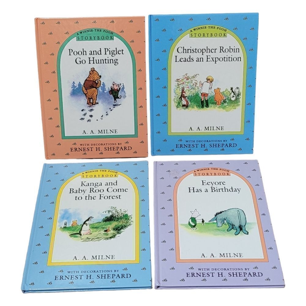 Set of 4 Winnie the Pooh books